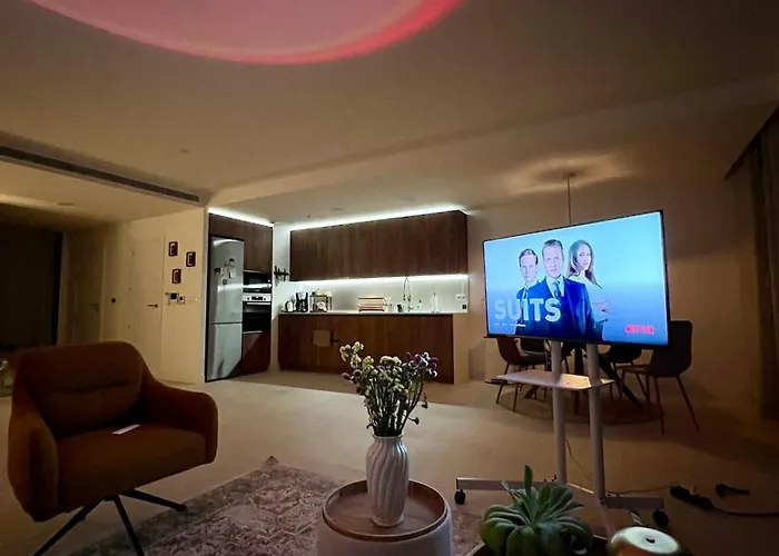 Apartamento Stunning Coastal Retreat Between Mountain And Sea! *