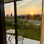 Stunning Coastal Retreat Between Mountain And Sea! * 에스테포나