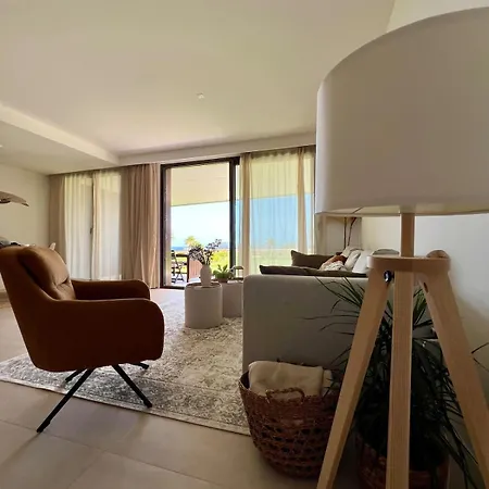 La Sabina Homes - Garden Escape With Sea Views! Διαμέρισμα