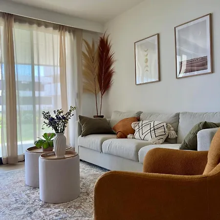 La Sabina Homes - Garden Escape With Sea Views! Διαμέρισμα Εστεπόνα