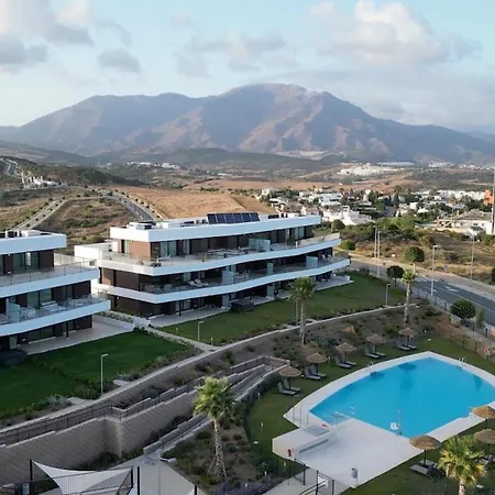 La Sabina Homes - Garden Escape With Sea Views! Estepona