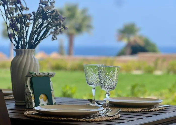 Stunning Coastal Retreat Between Mountain And Sea! Apartamento *