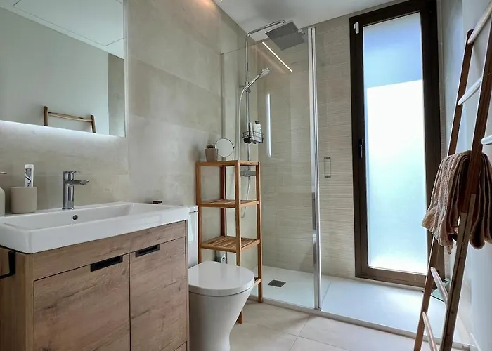 Stunning Coastal Retreat Between Mountain And Sea! Apartamento *