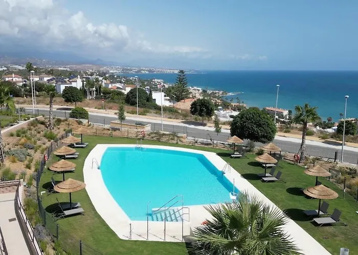 Stunning Coastal Retreat Between Mountain And Sea! Estepona