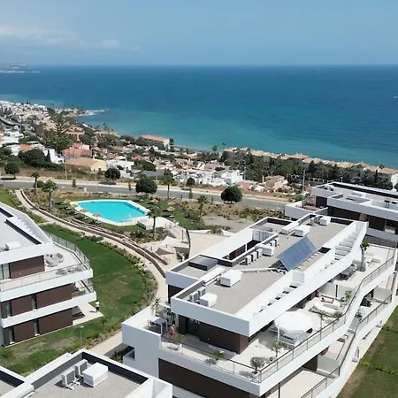 Apartman Stunning Coastal Retreat Between Mountain And Sea! Estepona