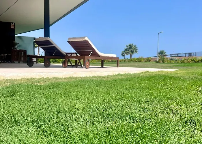 Stunning Coastal Retreat Between Mountain And Sea!